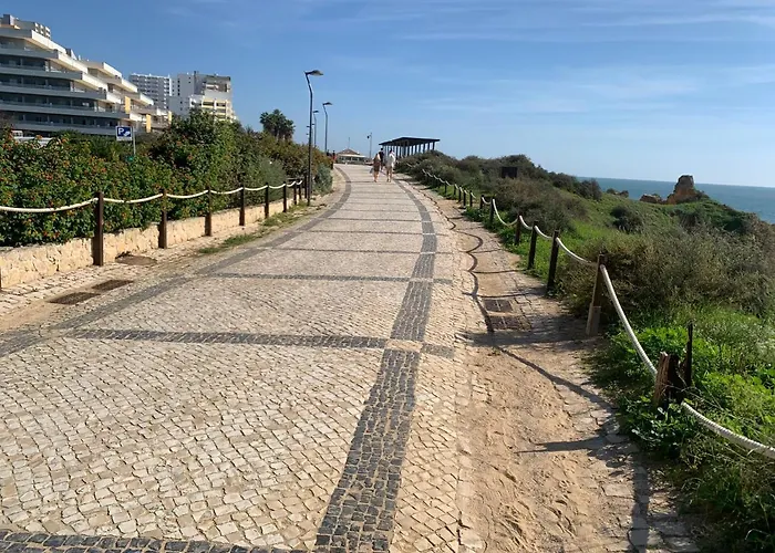 Convistaapartment With Pool Portimao