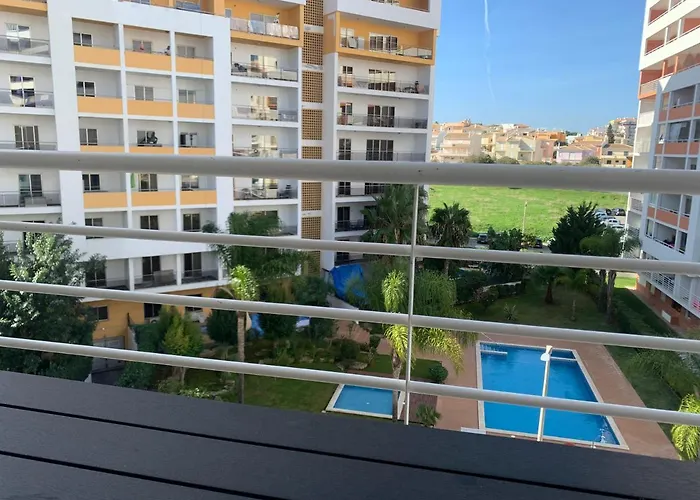 Convistaapartment With Pool Appartamento